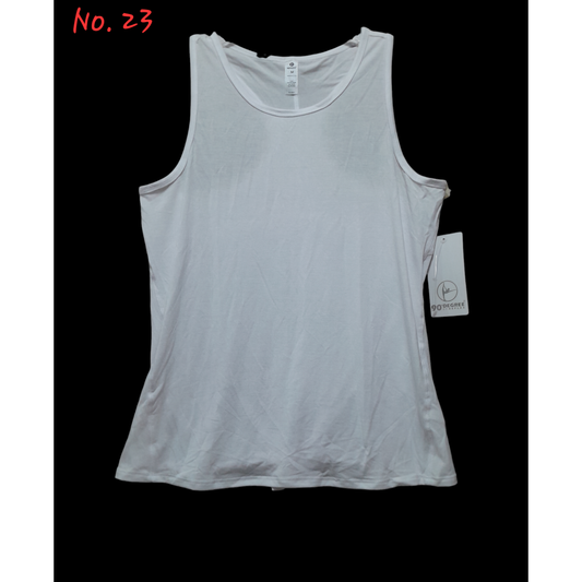 No. 23 Blusa deportiva color blanco para mujer 90° by reflex (2 piezas)